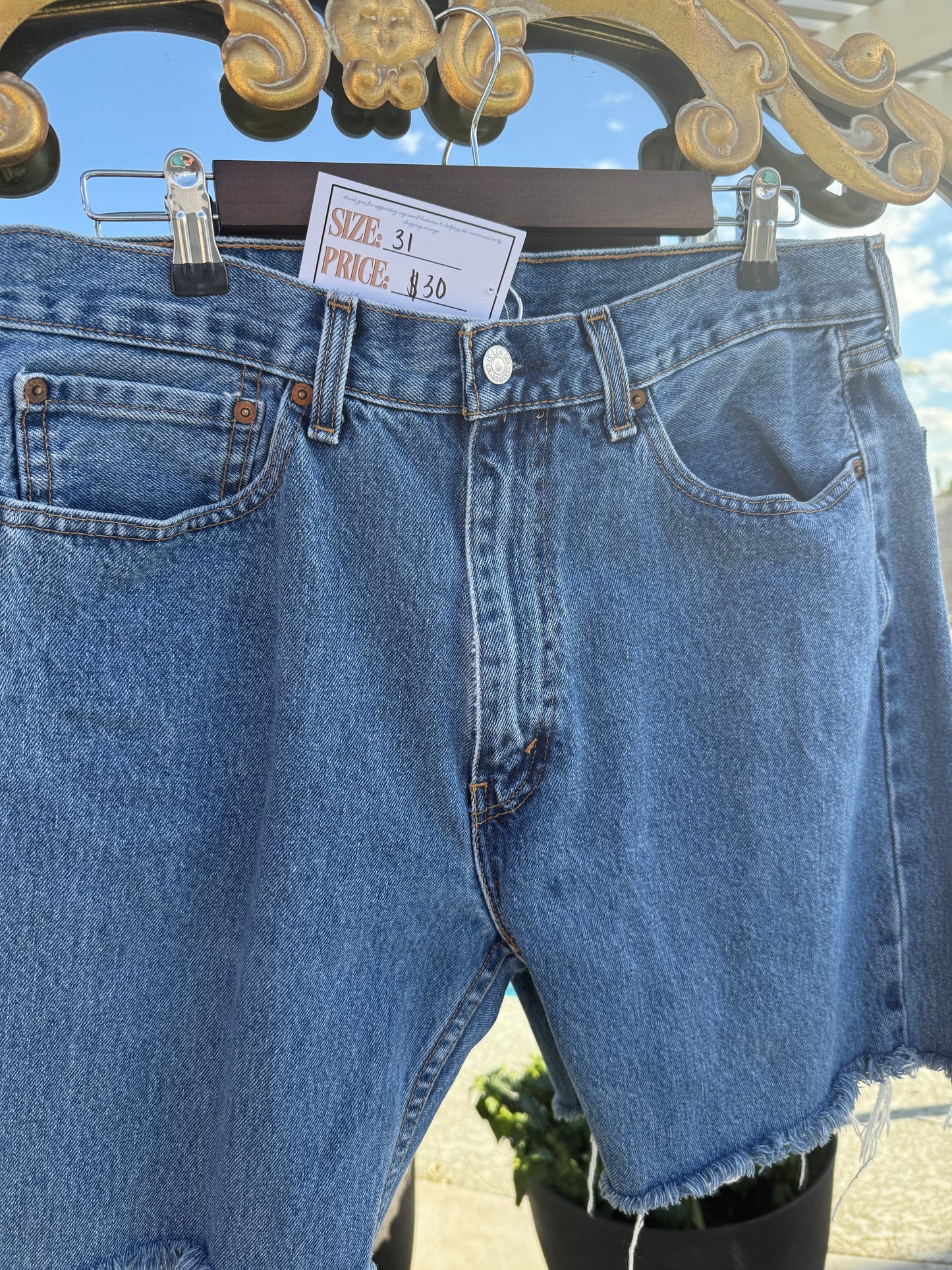Vintage Levi Short - 31