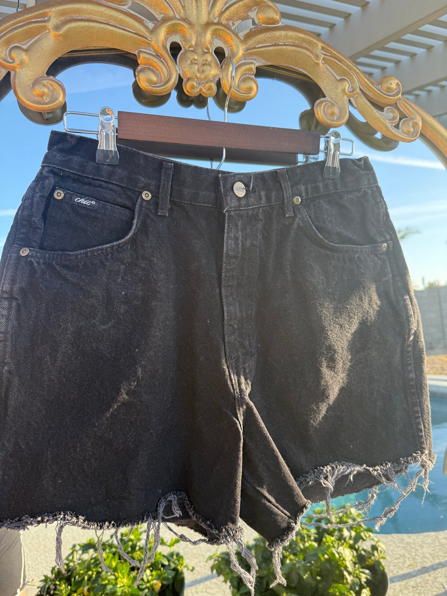 Vintage Black Shorts - 29