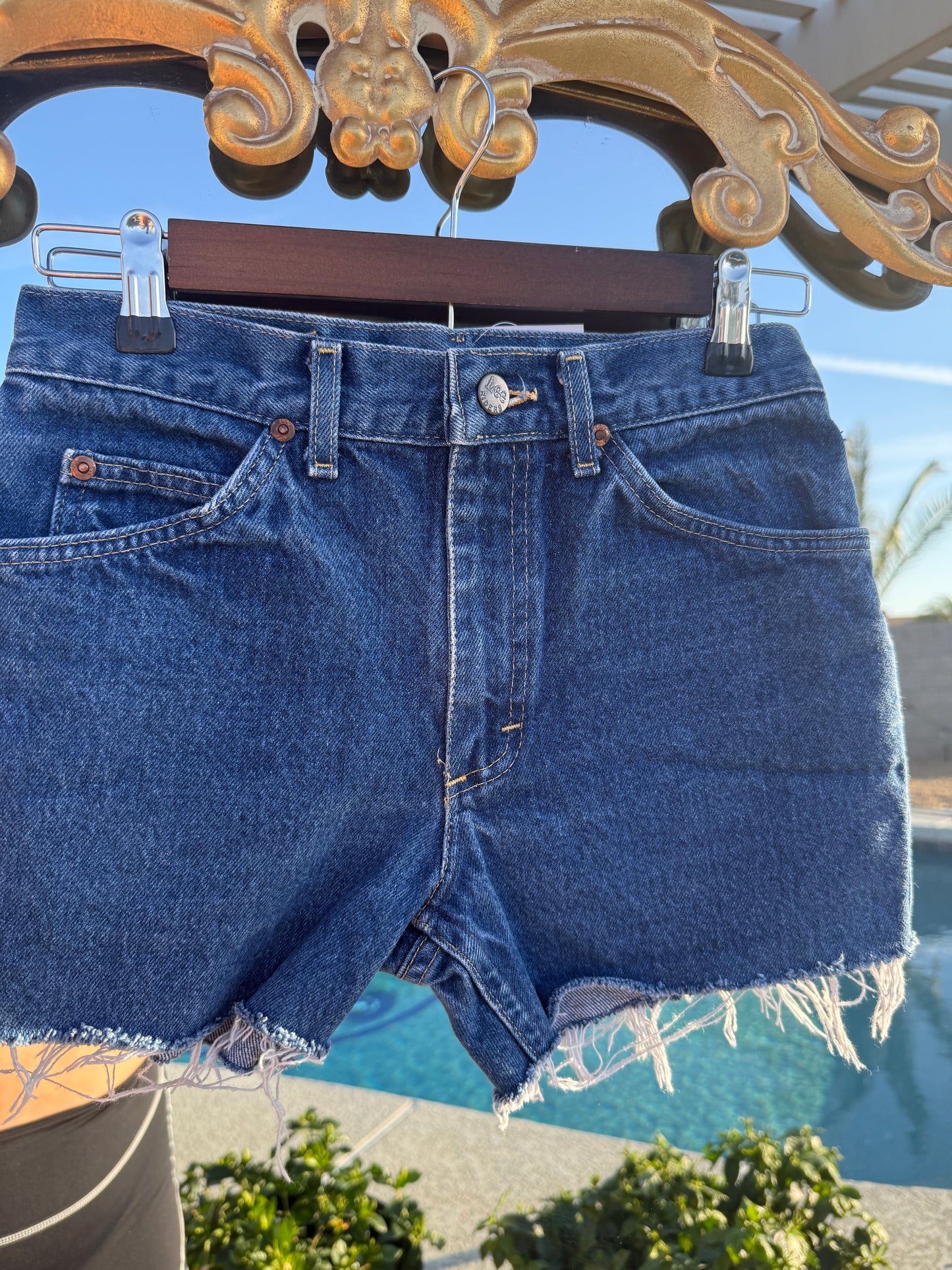 Vintage Wrangler Shorts - 24