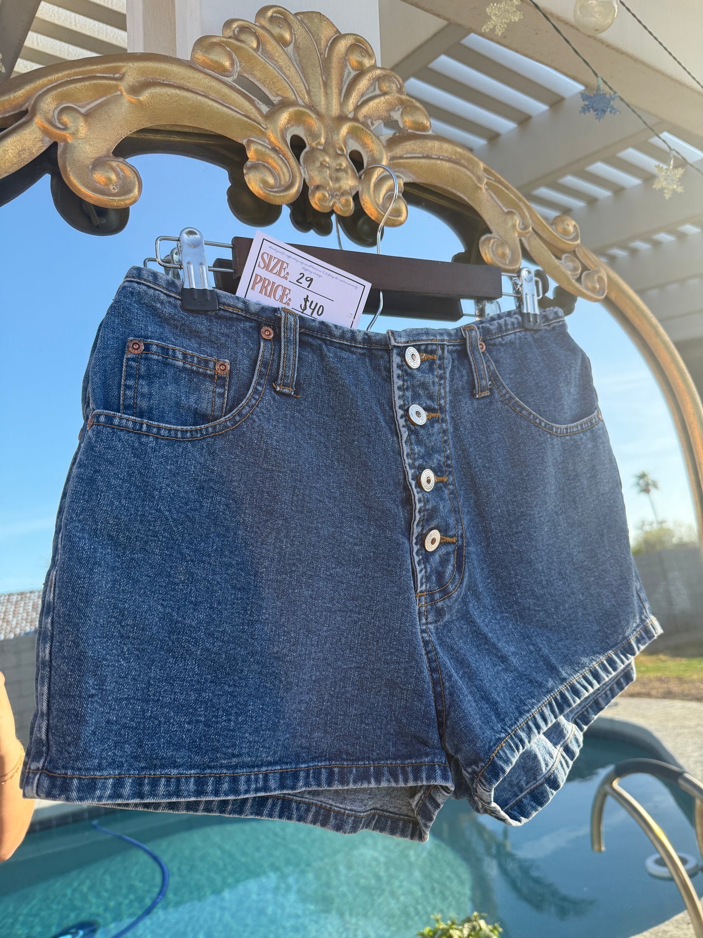 Vintage Jean Short - 29”