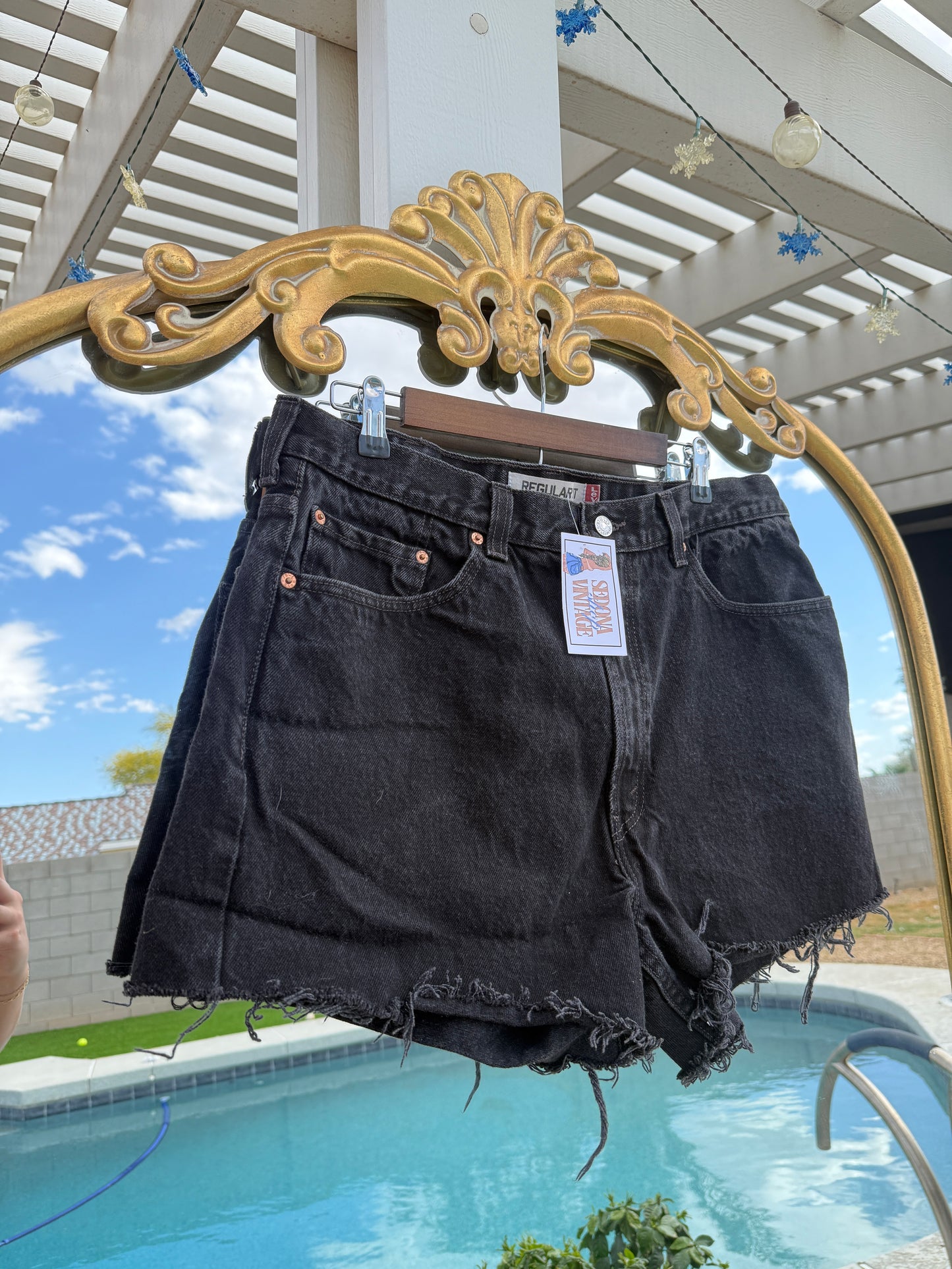 Vintage 505 Levi Shorts - 36