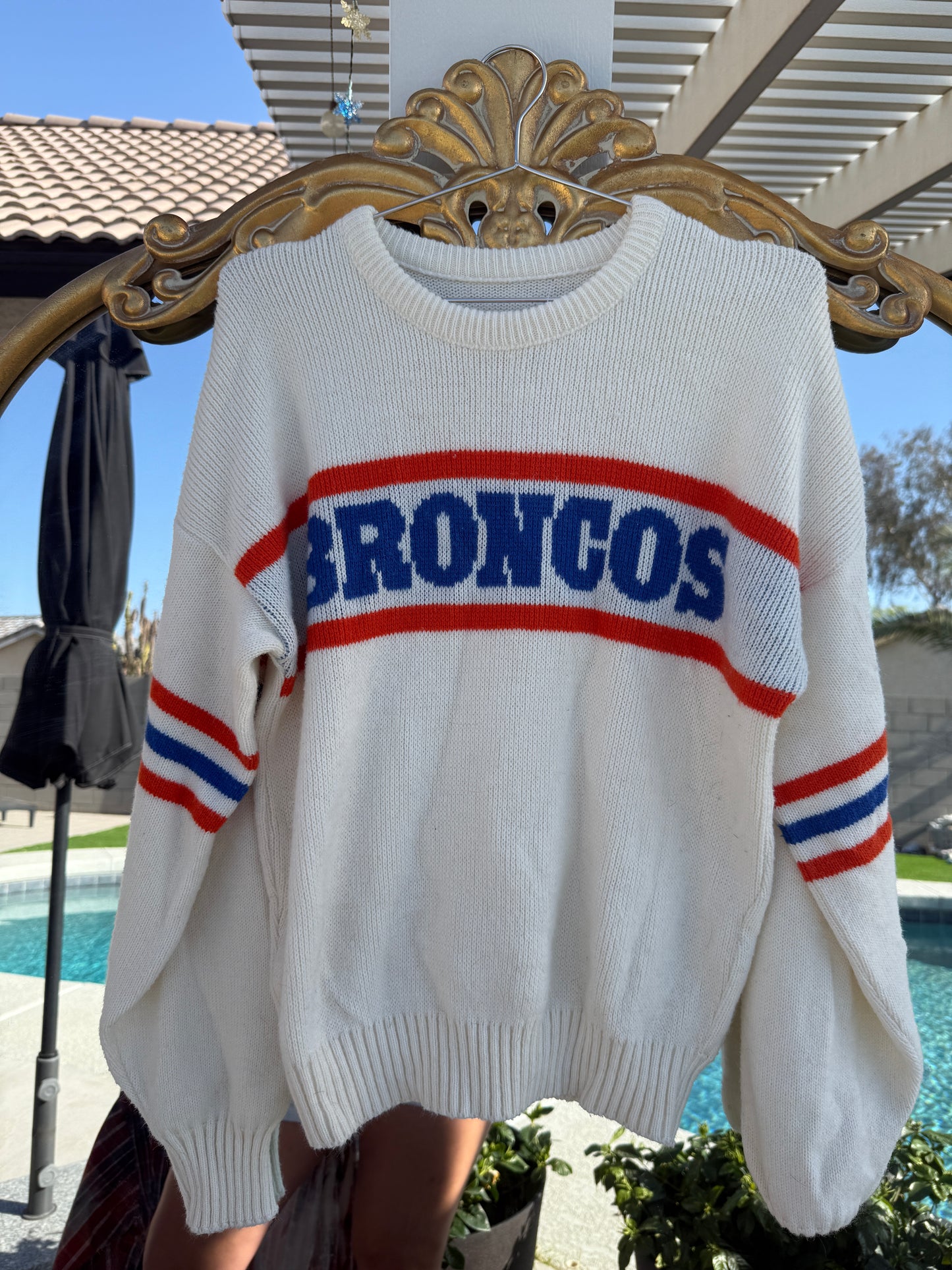 vintage broncos crewneck