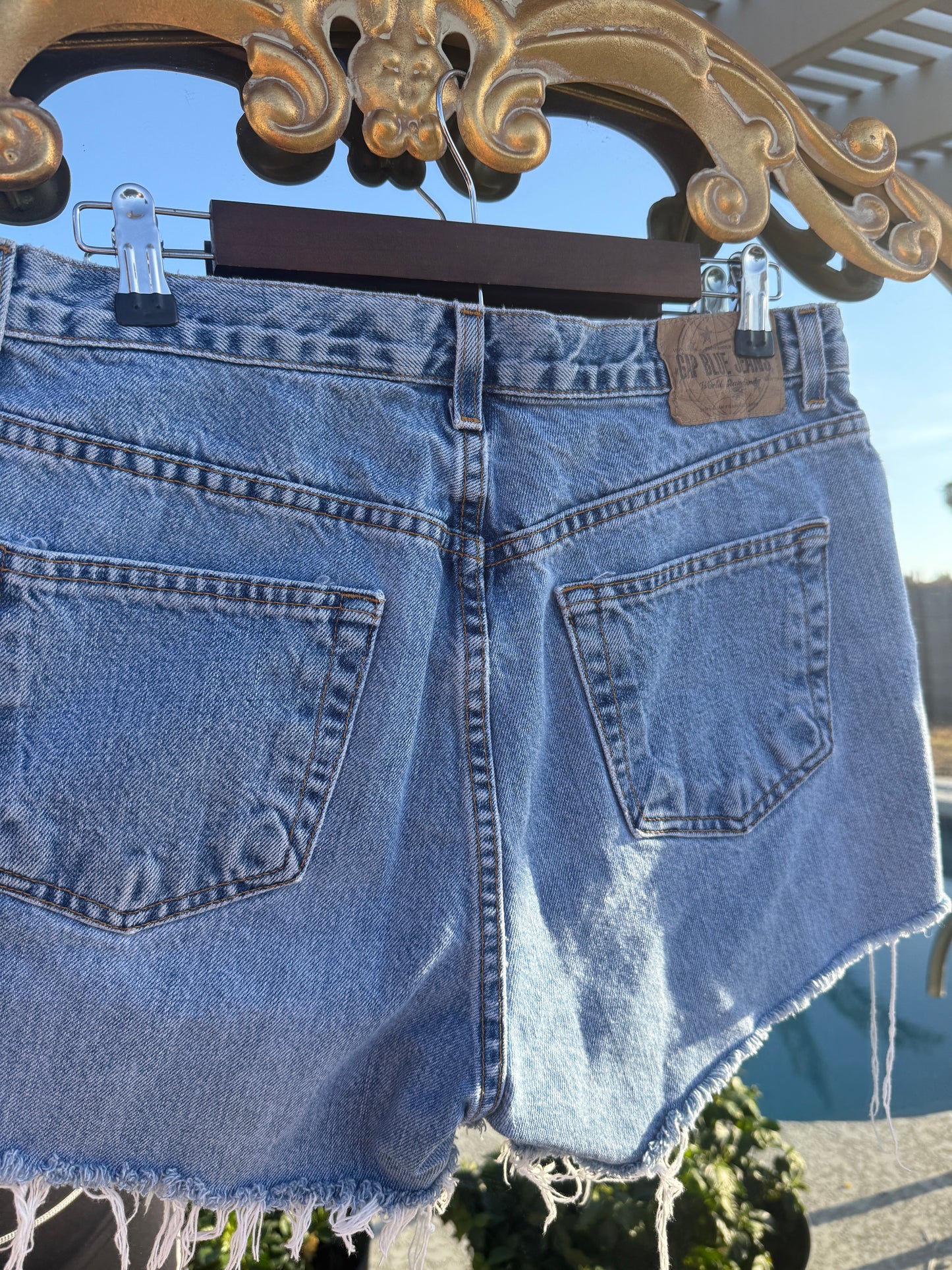 Vintage Gap Shorts - 32
