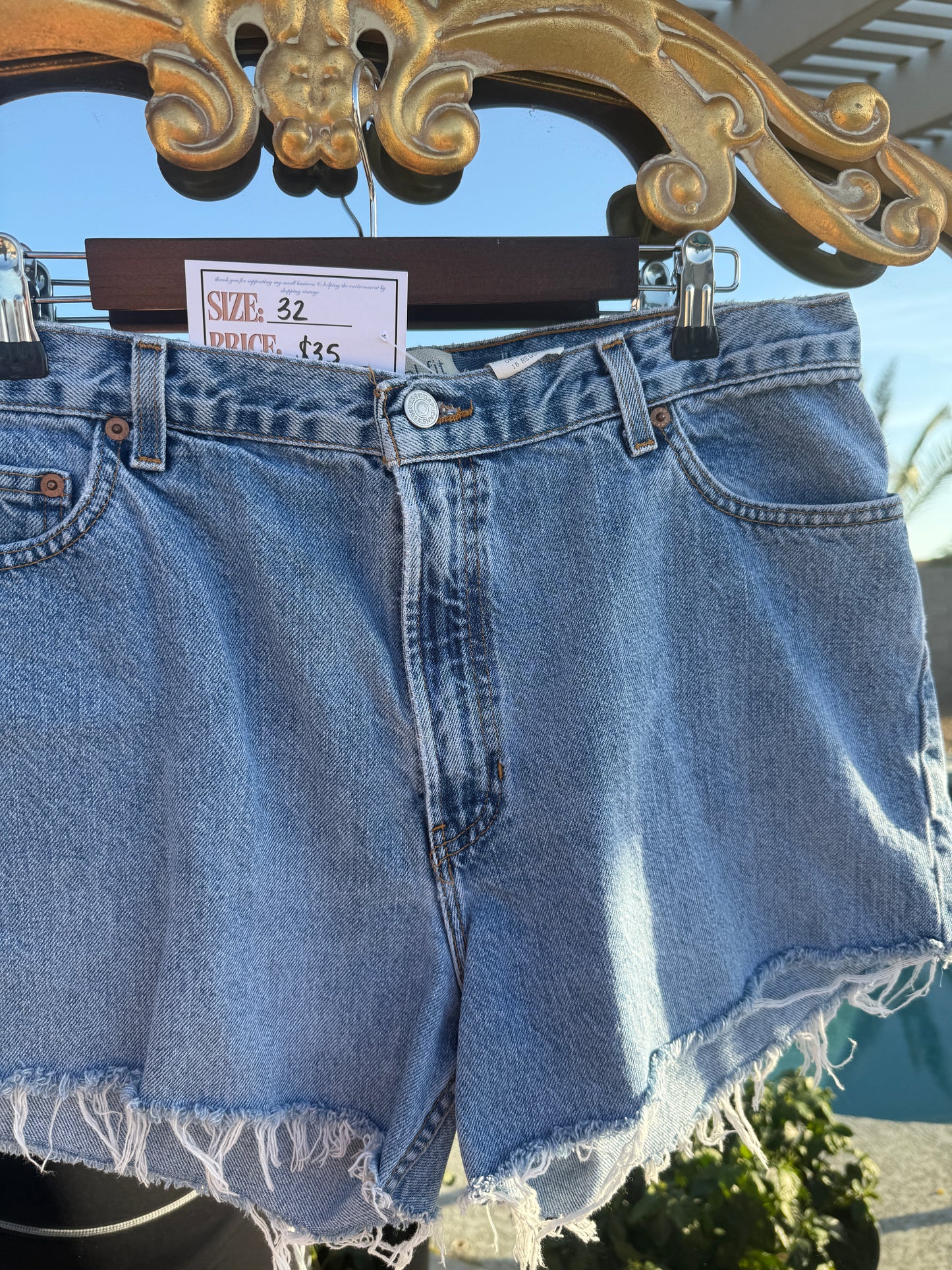 Vintage Gap Shorts - 32